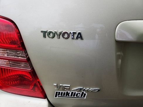 Used 2004 Mitsubishi Endeavor XLS AWD/4WD image 34