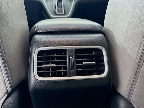 Used 2016 Honda CR-V EX-L image 31