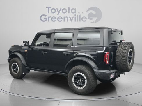 Used 2023 Ford Bronco Badlands w/ Sasquatch Package AWD/4WD image 7