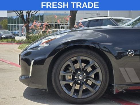 Used 2018 Nissan 370Z Coupe w/ Z34 Heritage Edition - Black RWD image 10