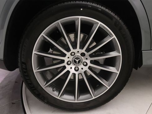 New 2026 Mercedes-Benz GLE 450 4MATIC image 13