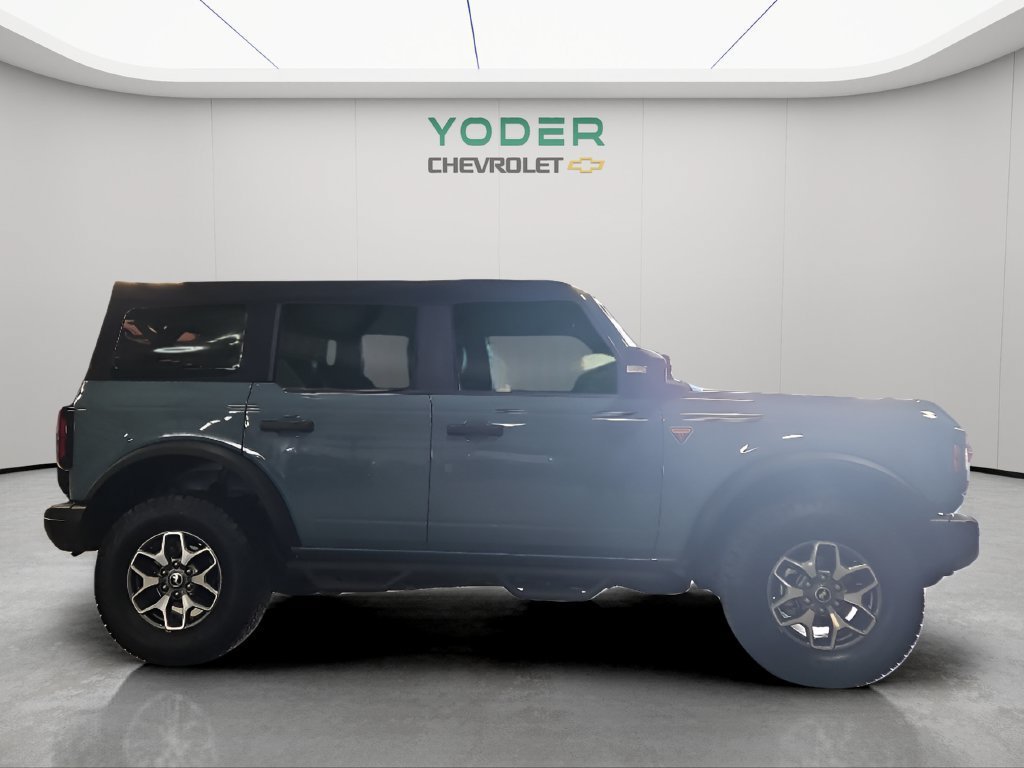 Used 2023 Ford Bronco Badlands AWD/4WD image 4