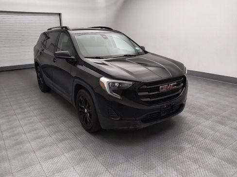 Used 2020 GMC Terrain SLE w/ Elevation Edition FWD image 13