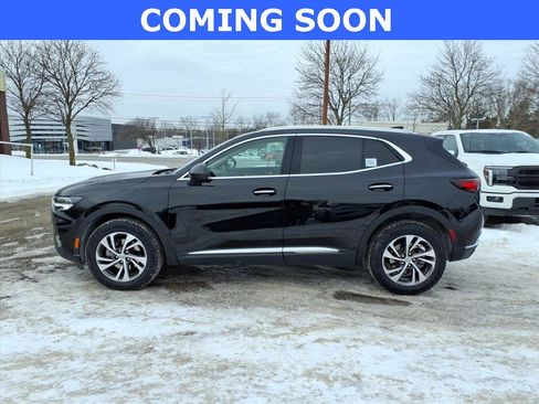 Used 2023 Buick Envision Essence image 2