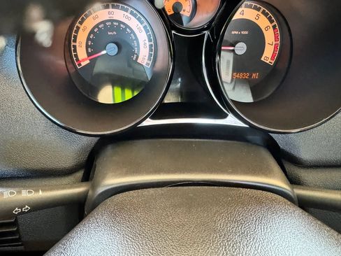 Used 2008 Saturn Sky Red Line RWD image 12