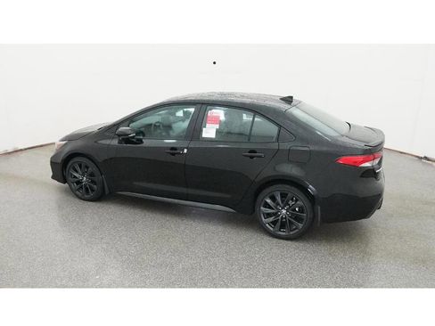 New 2026 Toyota Corolla SE image 4