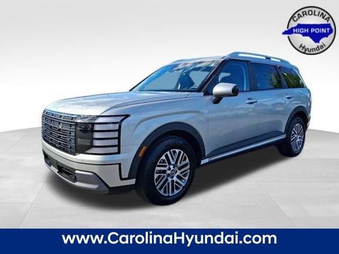 New 2026 Hyundai Palisade SEL image 2
