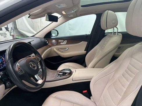 Used 2018 Mercedes-Benz E 300 image 14