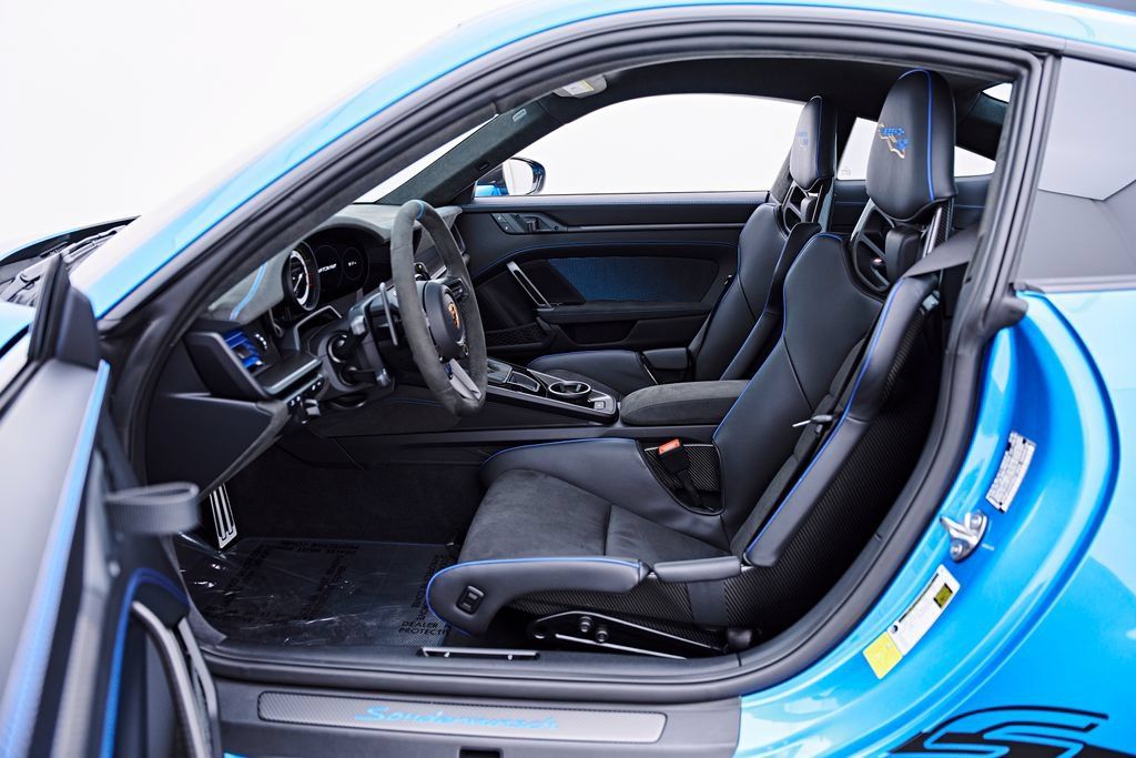 Used 2024 Porsche 911 GT3 RS RWD image 31