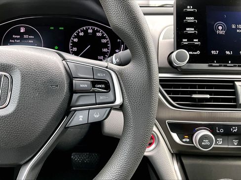 Used 2020 Honda Accord LX image 24