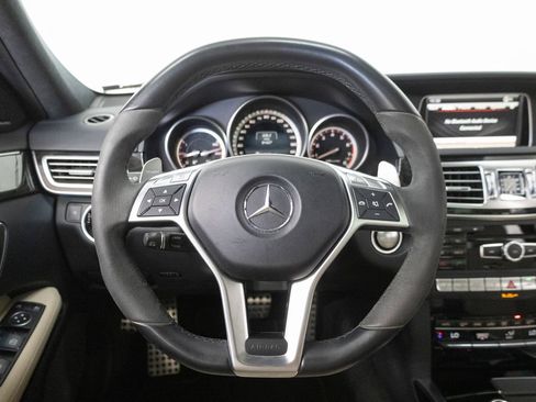 Used 2014 Mercedes-Benz E 63 AMG S-Model image 21