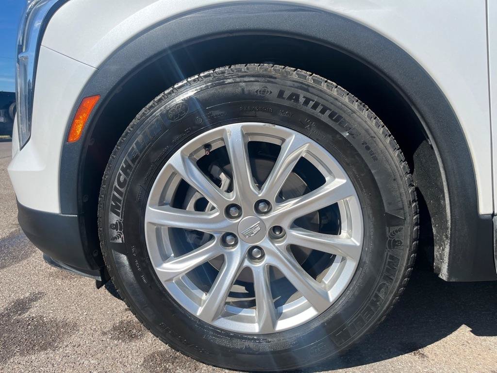 Used 2020 Cadillac XT4 Luxury FWD image 16