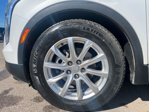 Used 2020 Cadillac XT4 Luxury FWD image 16