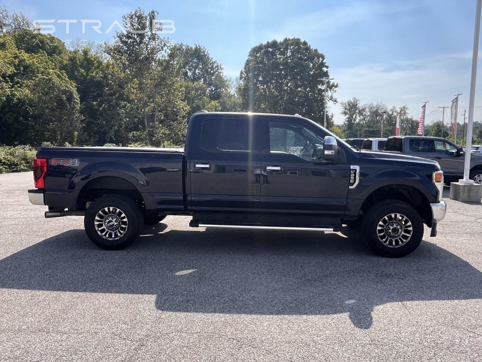Used 2022 Ford F250 XLT w/ XLT Premium Package AWD/4WD image 5