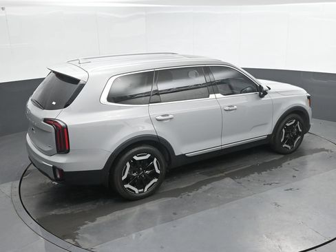 Used 2023 Kia Telluride EX AWD/4WD image 33