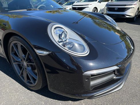 Used 2018 Porsche 911 Carrera T RWD image 37