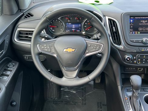 Used 2024 Chevrolet Equinox LT image 11