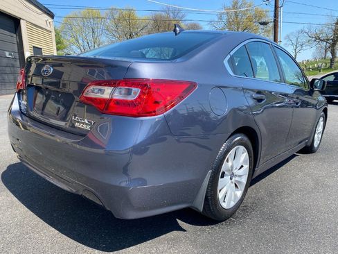 Used 2017 Subaru Legacy 2.5i Premium image 3