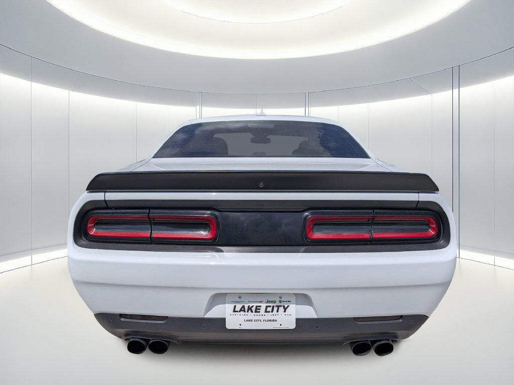 Used 2022 Dodge Challenger SRT Hellcat RWD image 5
