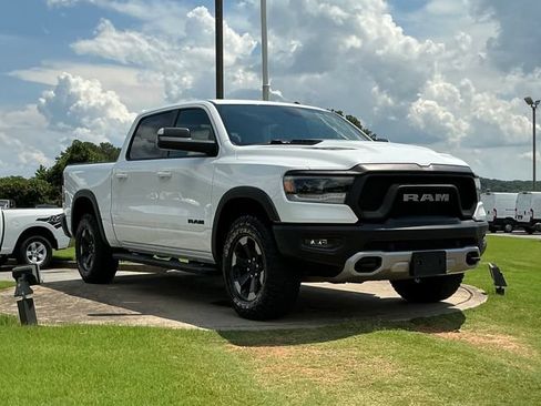 Used 2019 RAM 1500 Rebel w/ Rebel Level 2 Equipment Group AWD/4WD image 9
