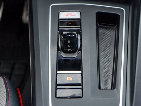 Used 2022 Volkswagen GTI SE image 26