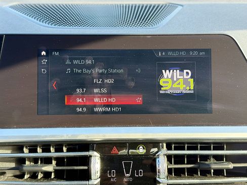 Used 2020 BMW 330i Sedan w/ Driving Assistance Package image 32