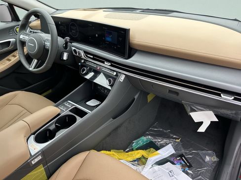 New 2026 Hyundai Sonata Limited FWD image 17