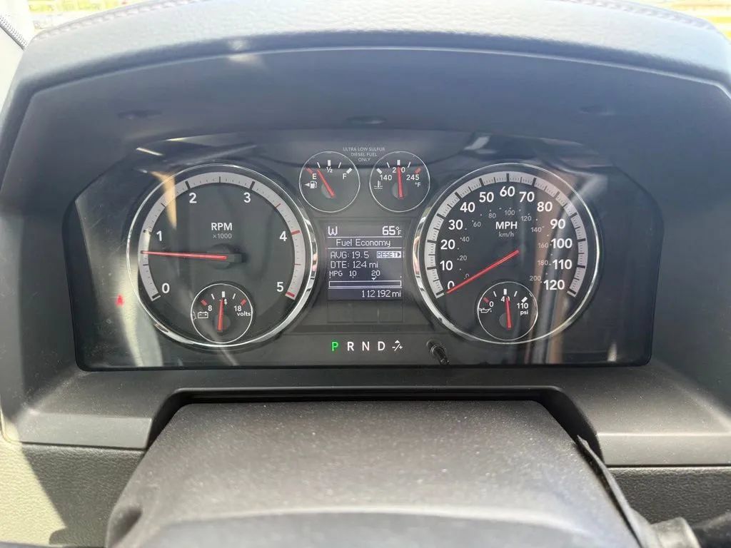Used 2011 RAM 3500 Laramie w/ Cold Weather Group RWD image 20