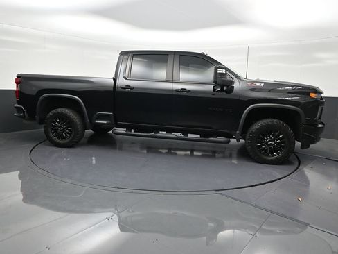 Used 2023 Chevrolet Silverado 2500 LTZ w/ LTZ Plus Package image 7