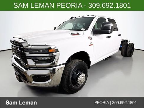 New 2026 RAM 3500 Tradesman AWD/4WD image 3