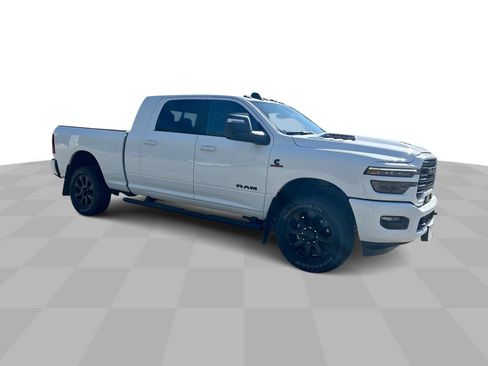 Used 2025 RAM 3500 Laramie w/ Night Edition AWD/4WD image 2