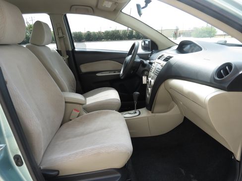 Used 2008 Toyota Yaris Sedan w/ PWR Pkg w/Steel Wheels FWD image 27