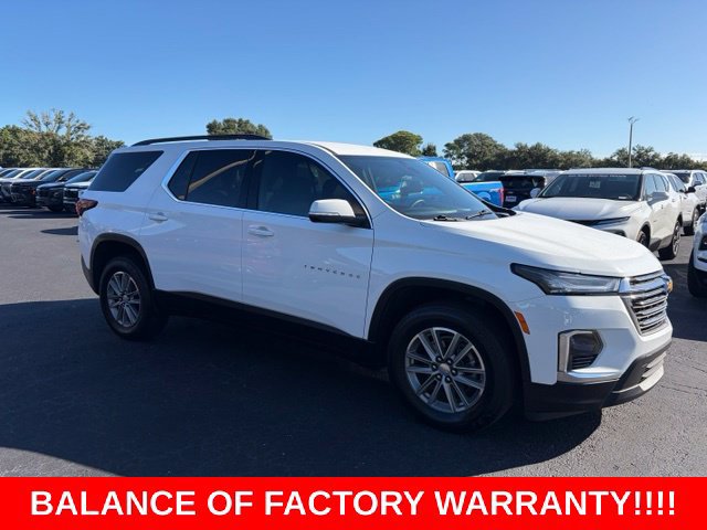 Used 2023 Chevrolet Traverse LT FWD image 1