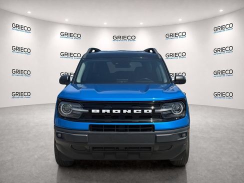 Used 2022 Ford Bronco Sport Outer Banks w/ Tech Package AWD/4WD image 2