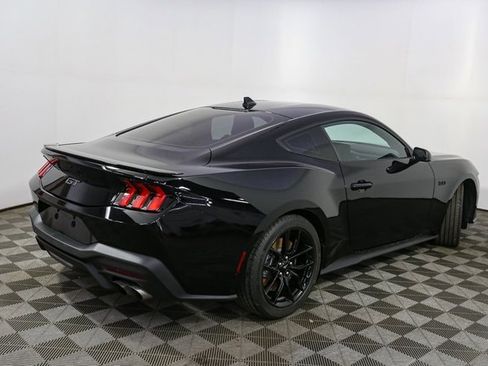 Used 2025 Ford Mustang GT Premium image 12