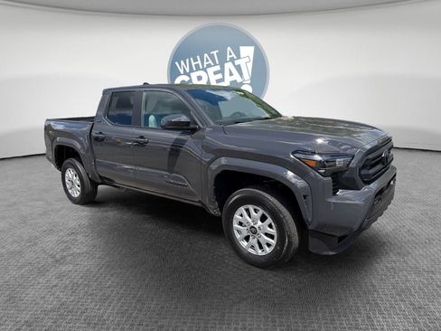 Certified 2026 Toyota Tacoma SR5 AWD/4WD image 1