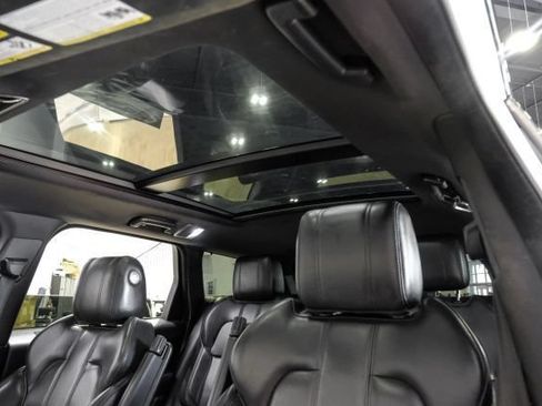 Used 2016 Land Rover Range Rover Sport Supercharged AWD/4WD image 6
