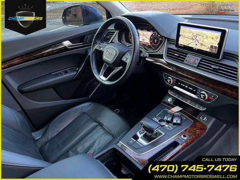 Used 2016 Audi Q3 2.0T Prestige w/ Prestige Package image 39