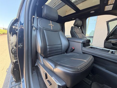 Used 2023 Ford F350 Platinum w/ Tremor Off-Road Package AWD/4WD image 25