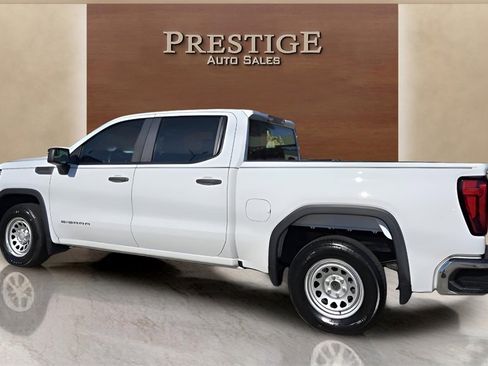 Used 2021 GMC Sierra 1500 Base w/ Fleet Convenience Package image 13