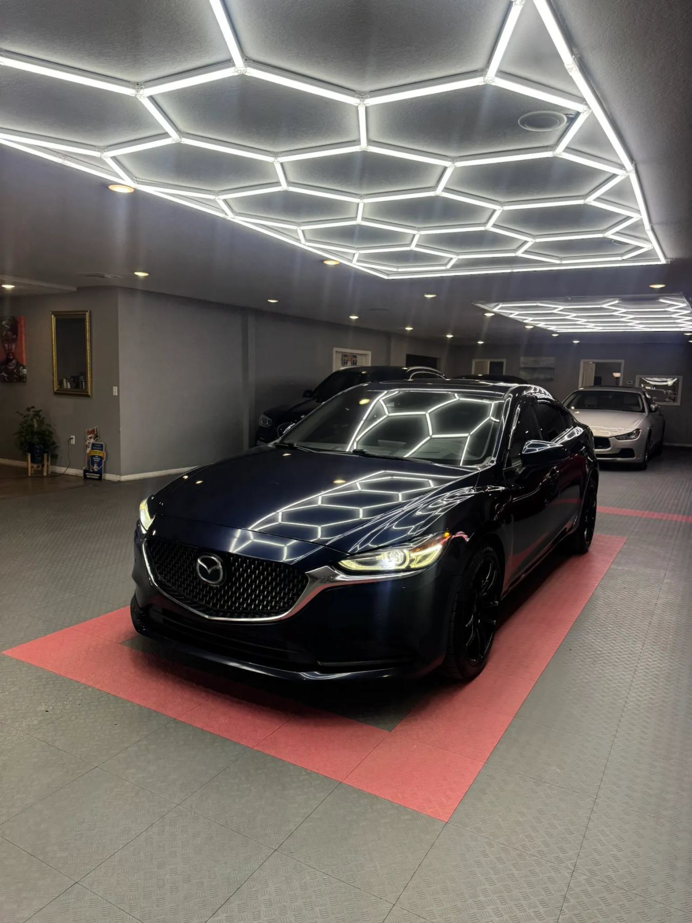 Used 2018 MAZDA MAZDA6 Signature FWD image 3