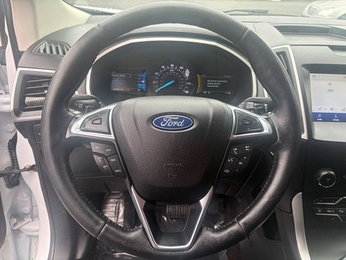 Used 2020 Ford Edge SEL w/ Cold Weather Package AWD/4WD image 14