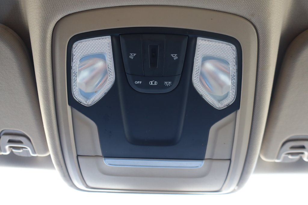Used 2020 RAM 1500 Big Horn AWD/4WD image 18