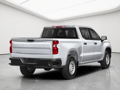 Used 2024 Chevrolet Silverado 1500 LT AWD/4WD image 2