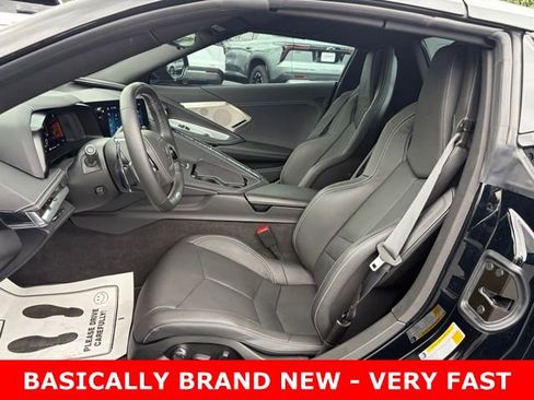 Used 2025 Chevrolet Corvette Z06 RWD image 13