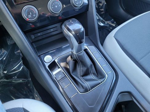 Certified 2025 Volkswagen Taos S FWD image 24
