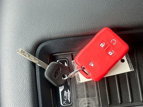 Used 2018 Chevrolet Silverado 1500 LTZ Z71 w/ Redline Edition image 34