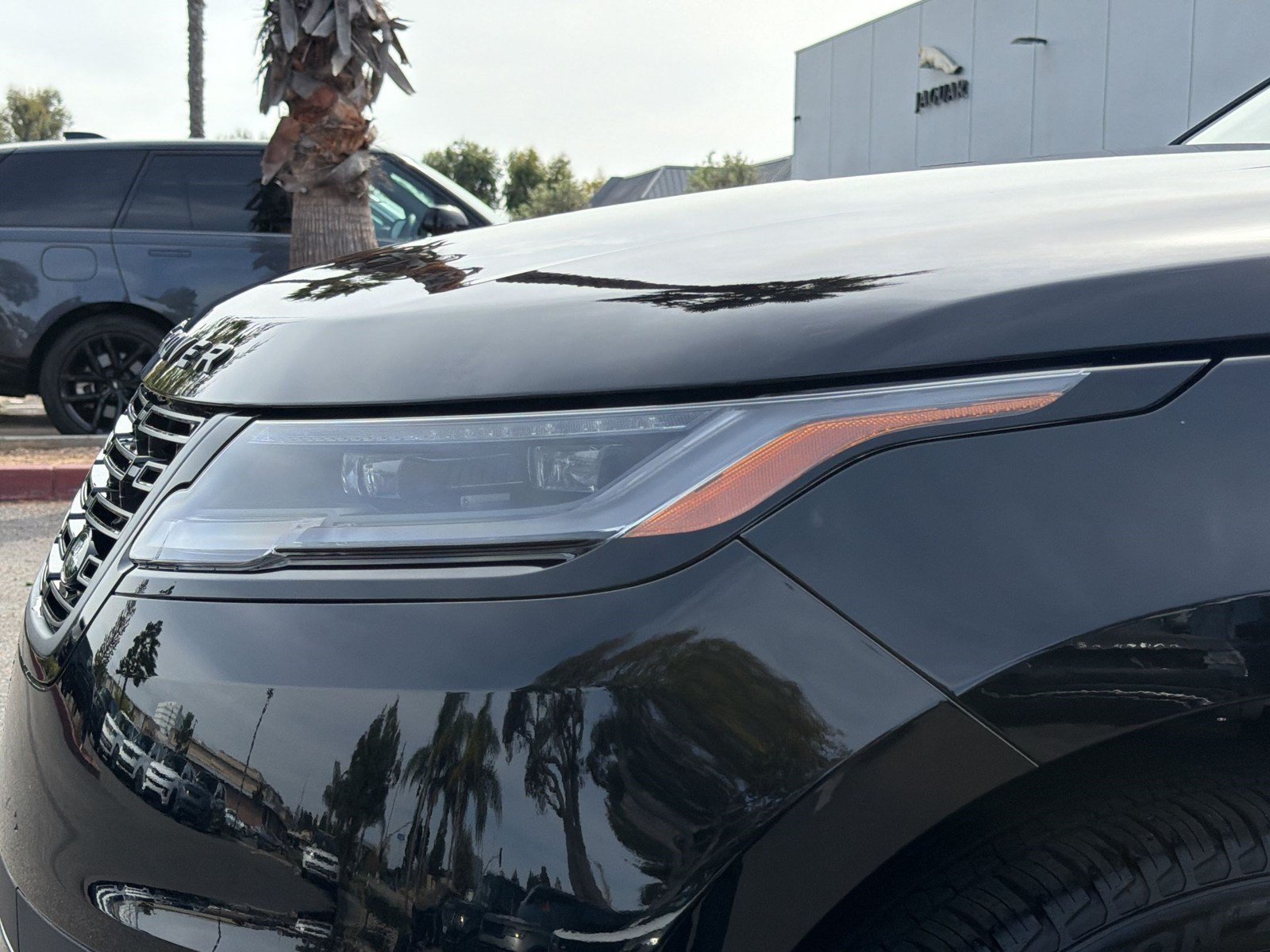 New 2026 Land Rover Range Rover Velar S AWD/4WD image 12