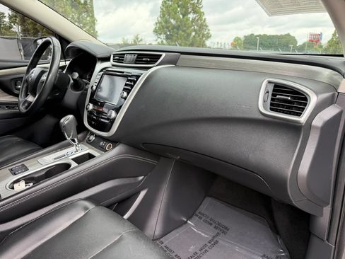 Used 2018 Nissan Murano SL w/ Moonroof Package AWD/4WD image 19