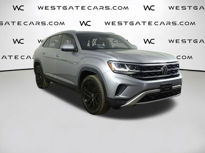 Used 2021 Volkswagen Atlas Cross Sport SE w/ Panoramic Sunroof Package